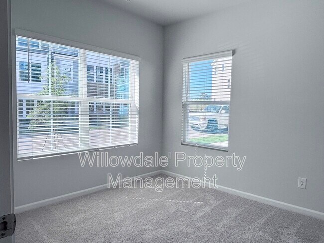 Foto del edificio - 398 Chesapeake Cmns St