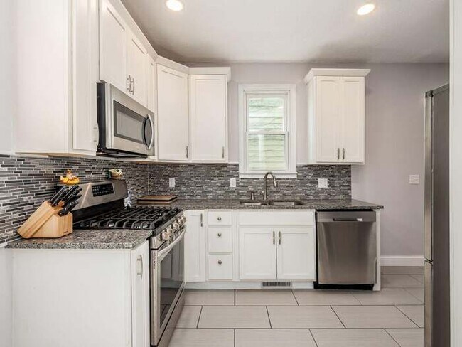 Foto del edificio - 214 N 17th St