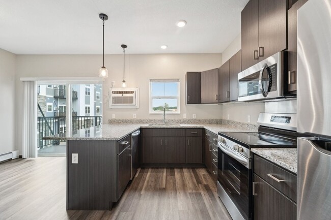 Building Photo - Cannonball Apartments