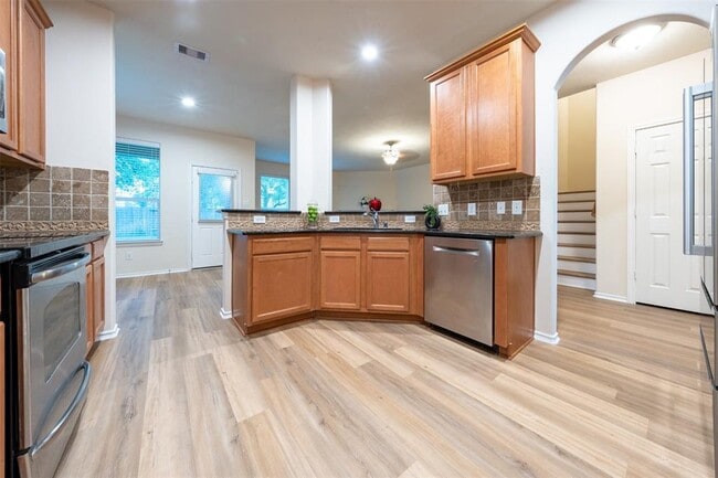 Building Photo - 6226 Havenwood Canyon Ln