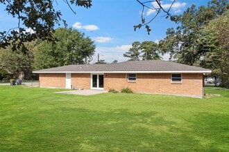 Building Photo - 209 Moss Hill Ln Building Photo - 209 Moss Hill Ln