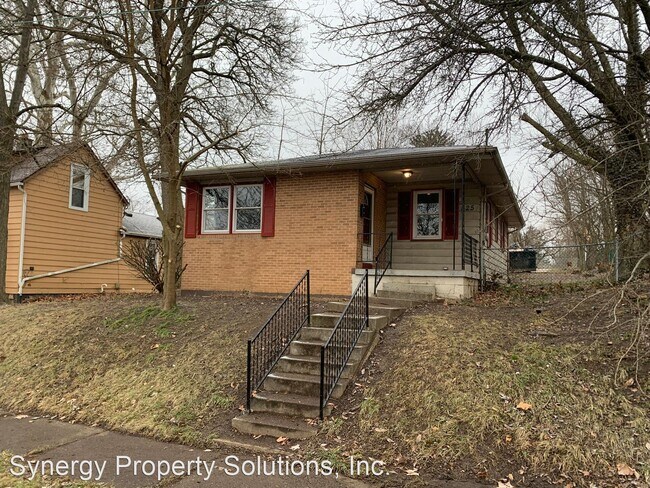 Building Photo - 2 br, 1 bath House - N Mulberry St 525 Ric...