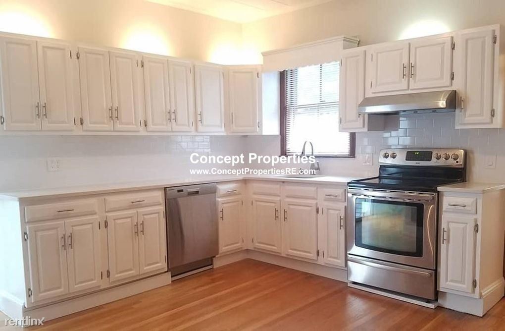 Primary Photo - 571 Cambridge St