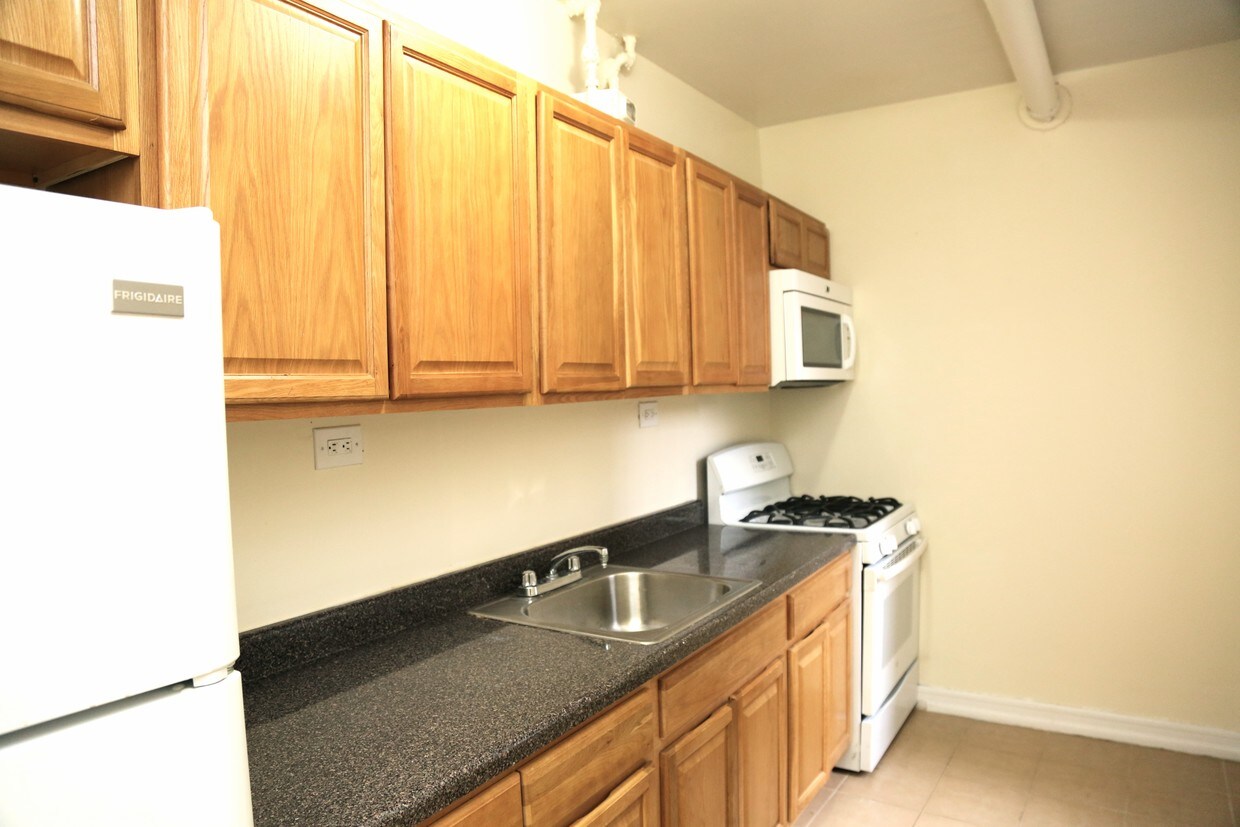 40 Thayer St, New York, NY 10040 Apartments in New York, NY