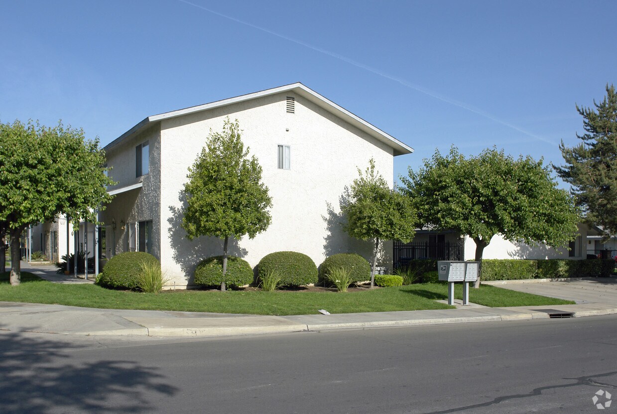 Foto del edificio - 419 S 6th St
