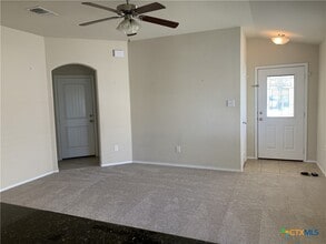 Building Photo - 5331 Dauphin Dr