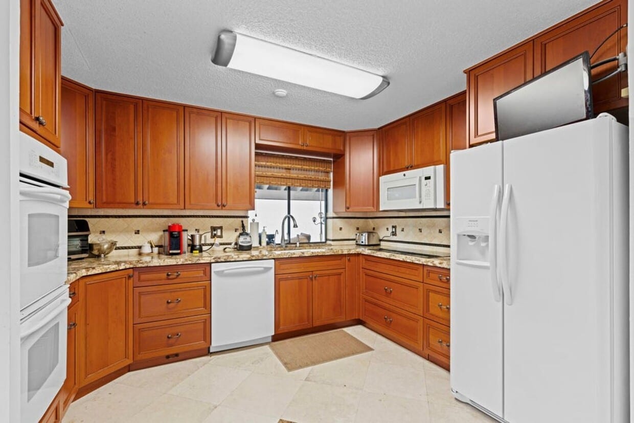 Photo - 2330 Dover, Weston, FL 33326