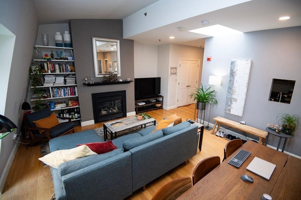 Foto principal - 1723 Washington St