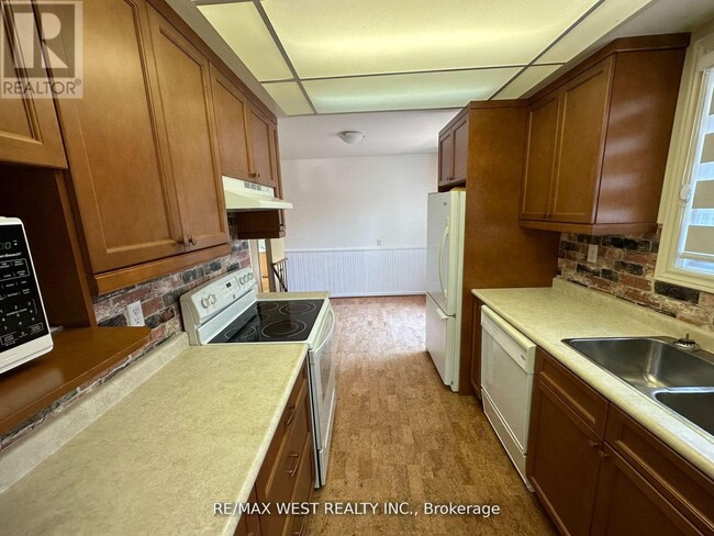 Photo du bâtiment - 15 Tracey Dr