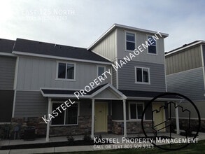 Building Photo - 743 E 125 N St