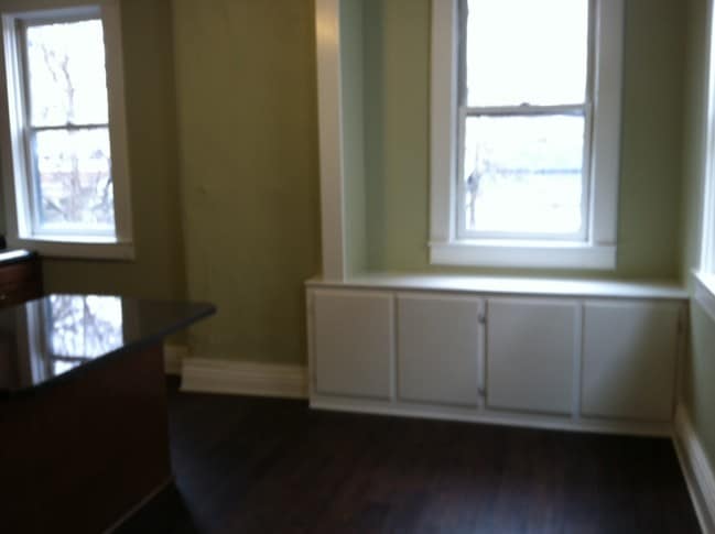 kitchen - 1423 Debarr St