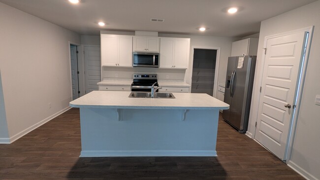 Foto del edificio - 131 Ellie Wy