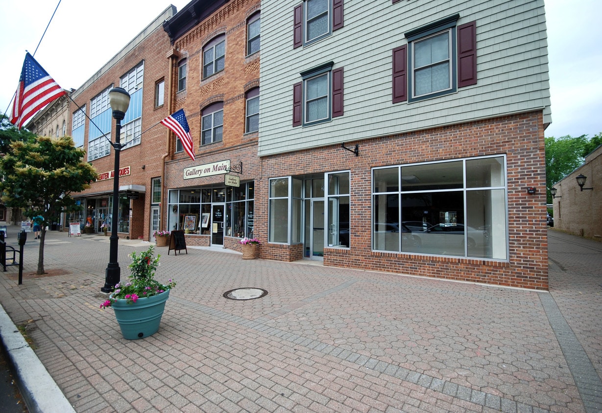 28 W Main St, Somerville, NJ 08876 Apartments in Somerville, NJ