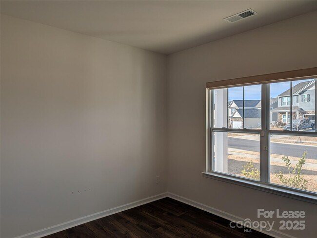 Foto del edificio - 10731 Claystone Dr