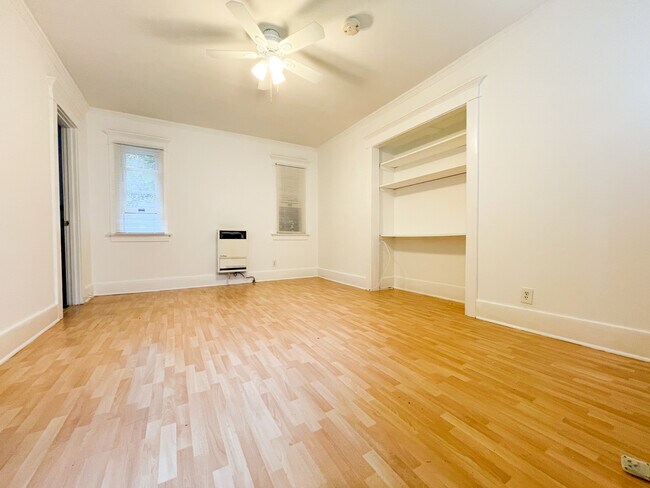 Foto del edificio - 1251 N Ogden Dr