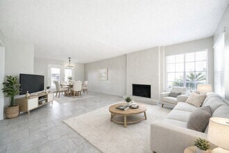 Building Photo - 8100 Leonora St