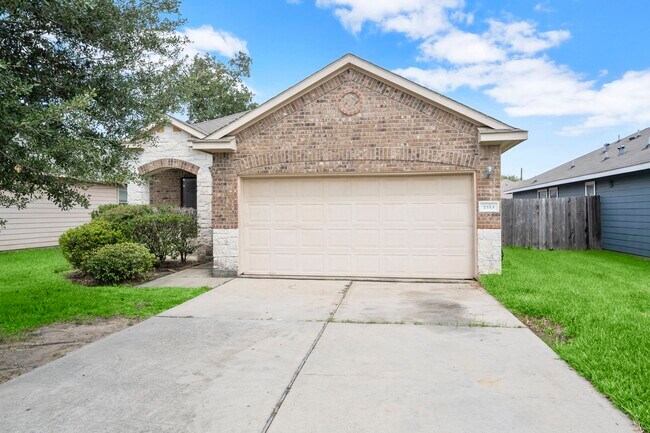 Foto del edificio - 2313 Shady Tree Ln