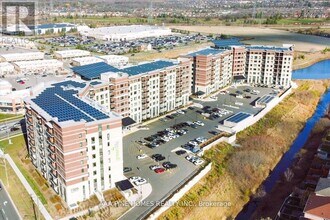 Building Photo - 7325-7325 Markham Rd
