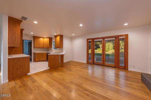 Foto del edificio - 979 Shippee Ln