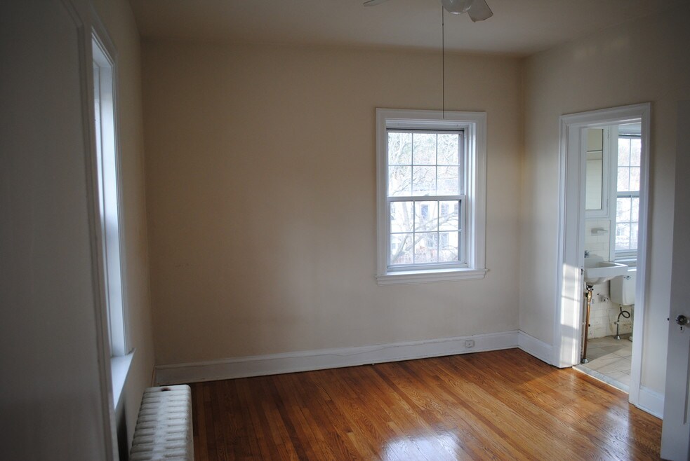 Hardie House Apartments