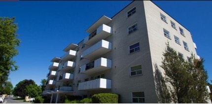 Building Photo - Bowling Green III
