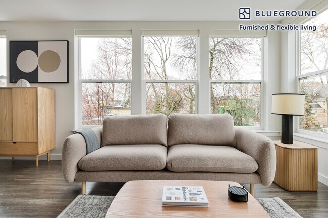 Foto del edificio - 1 Whittemore Ave