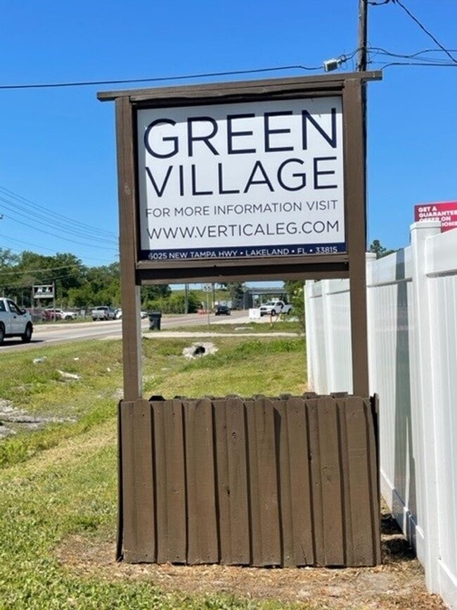 Foto del edificio - 6025 New Tampa Hwy