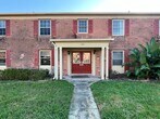 Foto principal - 145 E Colonial Ct