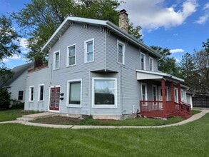 Building Photo - 810 Milton Ave