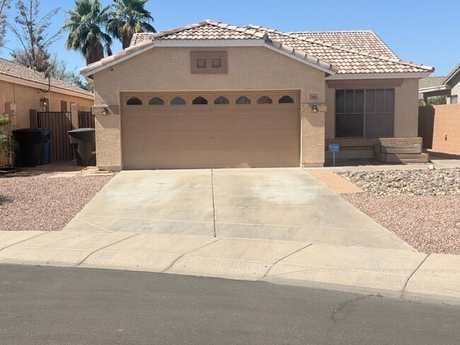 Building Photo - Cul-de-Sac Living | 3 Bed + Bonus Room | Pool + Greenbelt Views