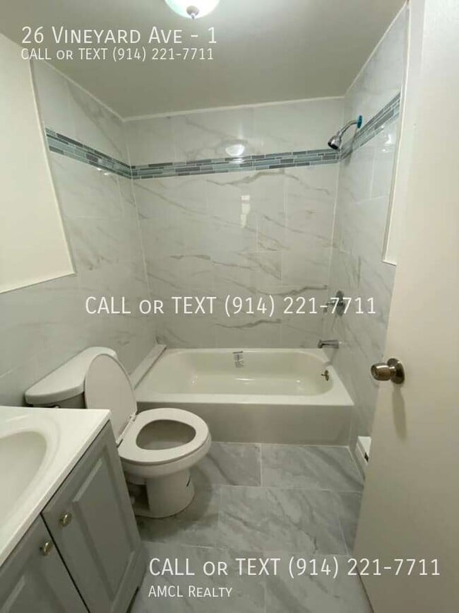 Foto del edificio - 26 Vineyard Ave