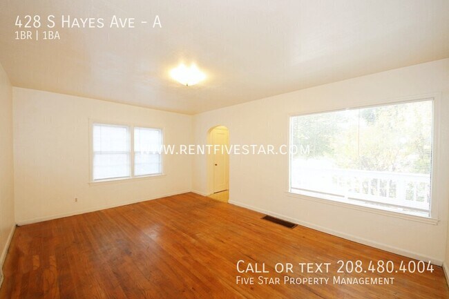 Foto del edificio - 428 S Hayes Ave