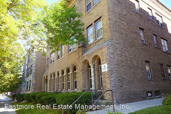 Foto principal - 4474 N Oakland Ave
