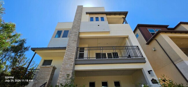 Building Photo - 4S RANCH/ DEL SUR - SAN DIEGO -  Very Nice 4 Bedroom / 4 Bath House.  AVAILABLE NOW!