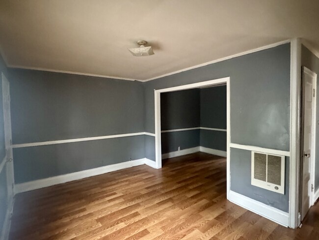 Foto del edificio - 108 Thurman Ave