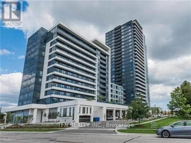 Primary Photo - 7900-7900 Bathurst St