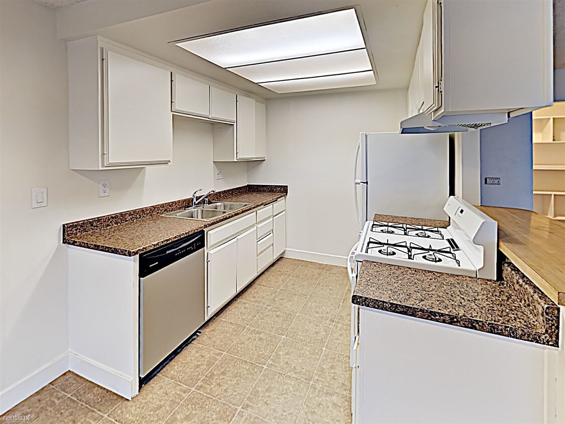 2 br, 1 bath - 173 Pala Vista Dr Apt 6 Apt 6 - 2 br, 1 bath  - 173 Pala Vista Dr Apt 6 Apt 6
