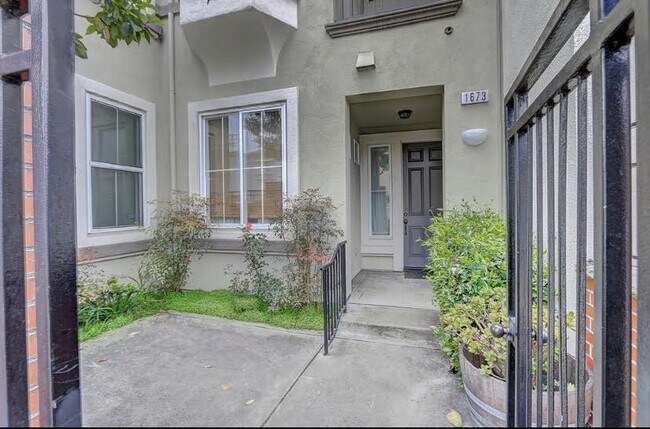 Foto del edificio - 1673 19th Ave