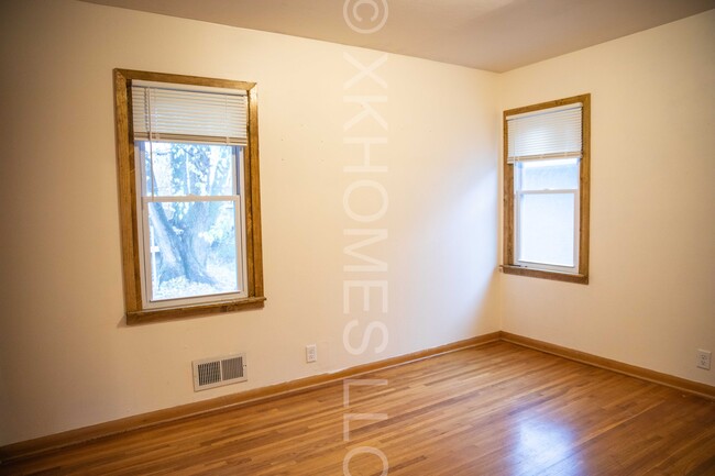 Main Floor Bedroom 1 - 224 Poplar St E