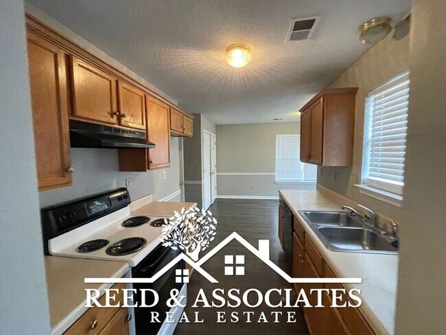 Foto del edificio - 3 Bedroom in Oakland!