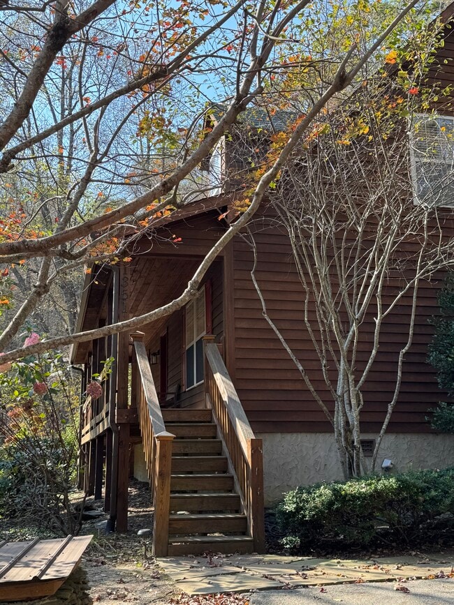 Photo - 1351 Pine Run Rd House