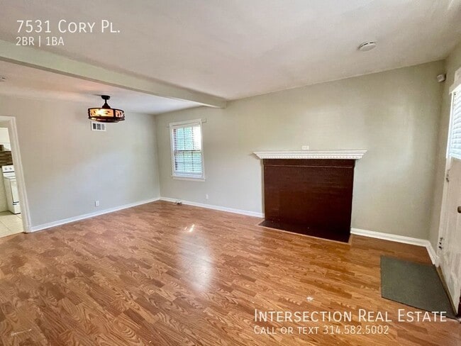 Foto del edificio - 7531 Cory Pl