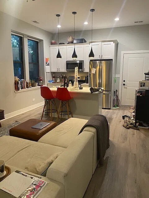 Foto principal - 1456 W Addison St