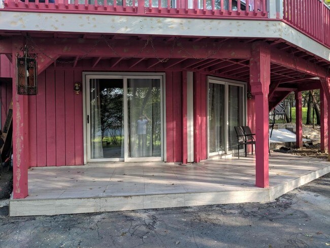 Building Photo - 139 Northwood Rd