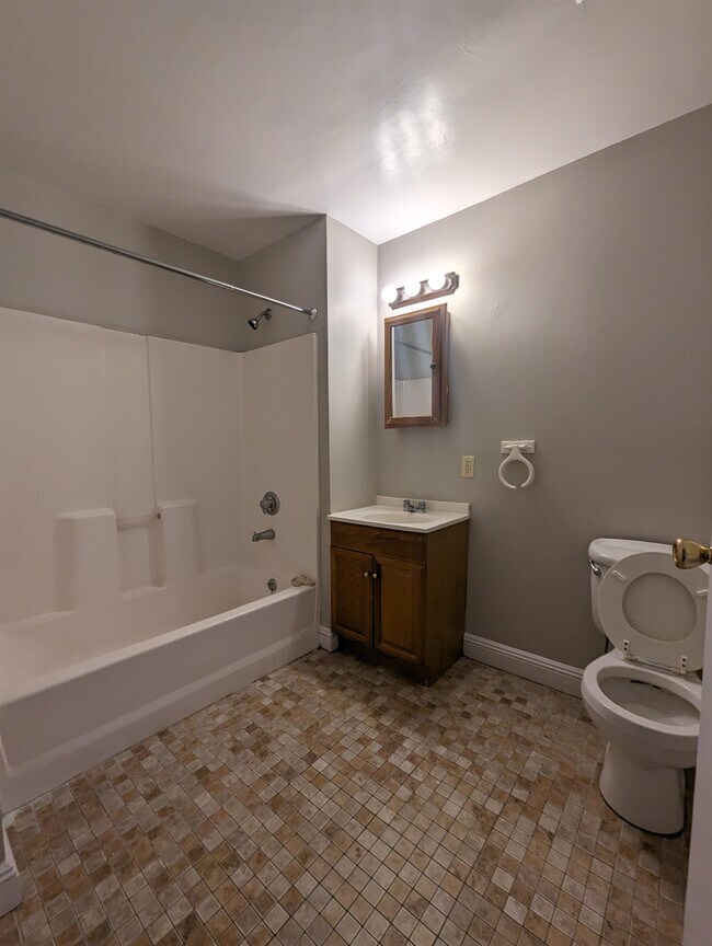 Foto del edificio - 782 Ocean Ave