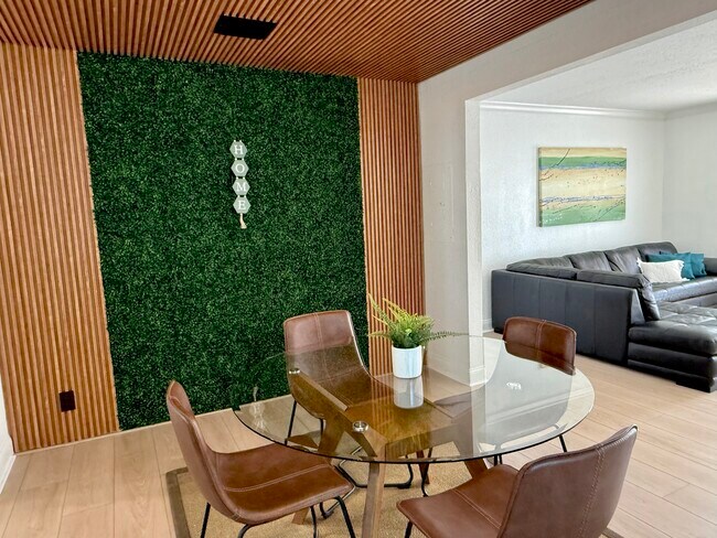Foto del edificio - 510 NE 8th Ave