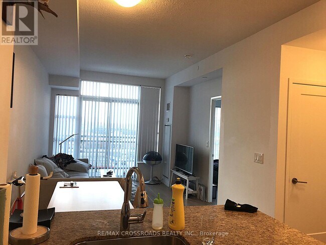 Photo du bâtiment - 540-540 Bur Oak Ave