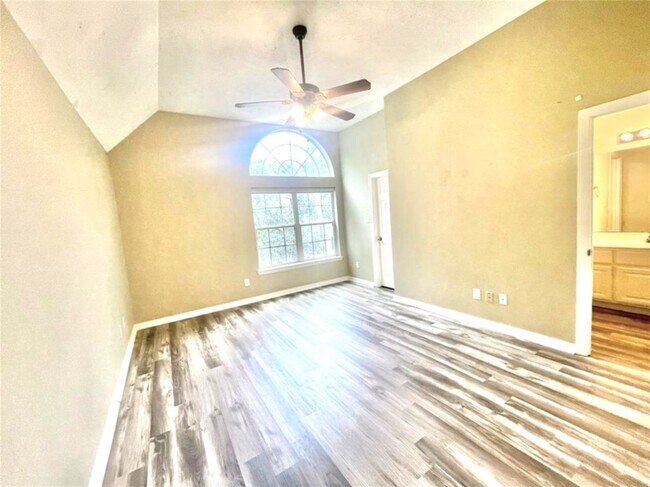 Foto del edificio - 1622 Cohn St