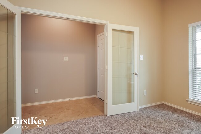 Foto del edificio - 4127 Ponderosa Hills Ln