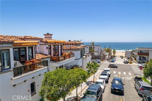 Foto del edificio - 99 Bayview Dr